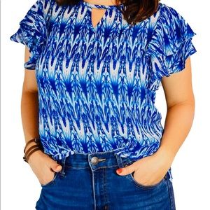 Woman's Short Sleeve Blouse